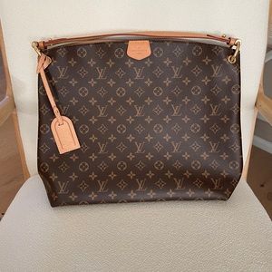 Louis Vuitton Graceful MM Monogram Leather